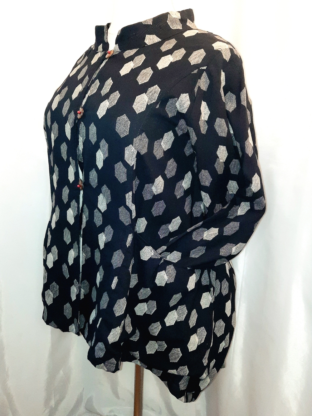 Cupcake Black, Gray & White Geometric Tapered Button-Front Blazer Womens XL NWT